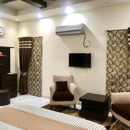 Margalla Hills Residency イスラマバード エクステリア 写真