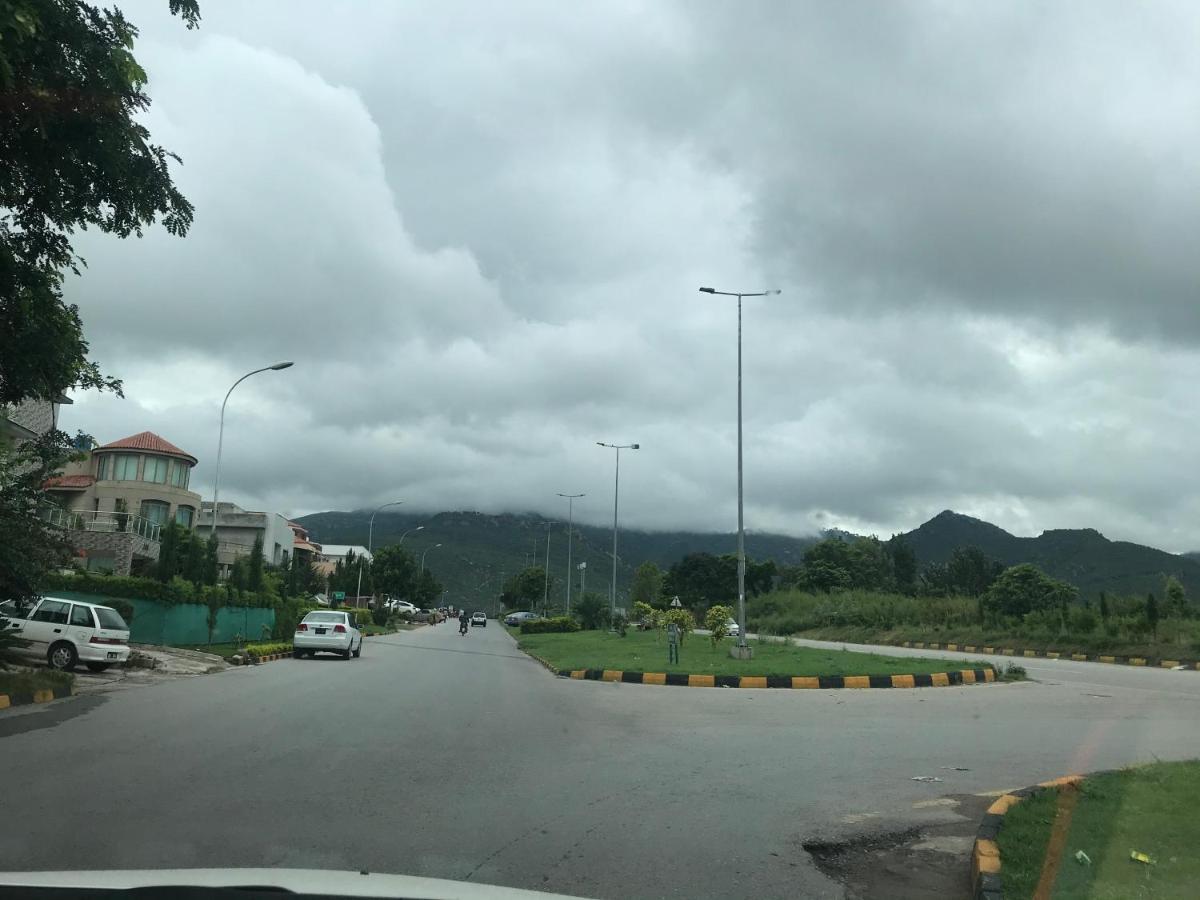 Margalla Hills Residency イスラマバード エクステリア 写真